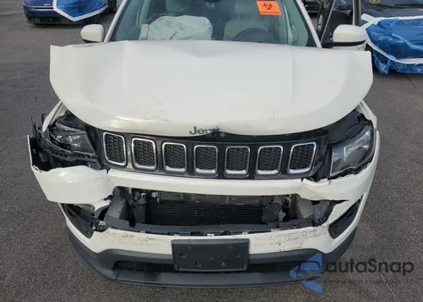 2017 Jeep Compass Latitude z USA, uszkodzony, nr VIN 3C4NJDBB9HT631756